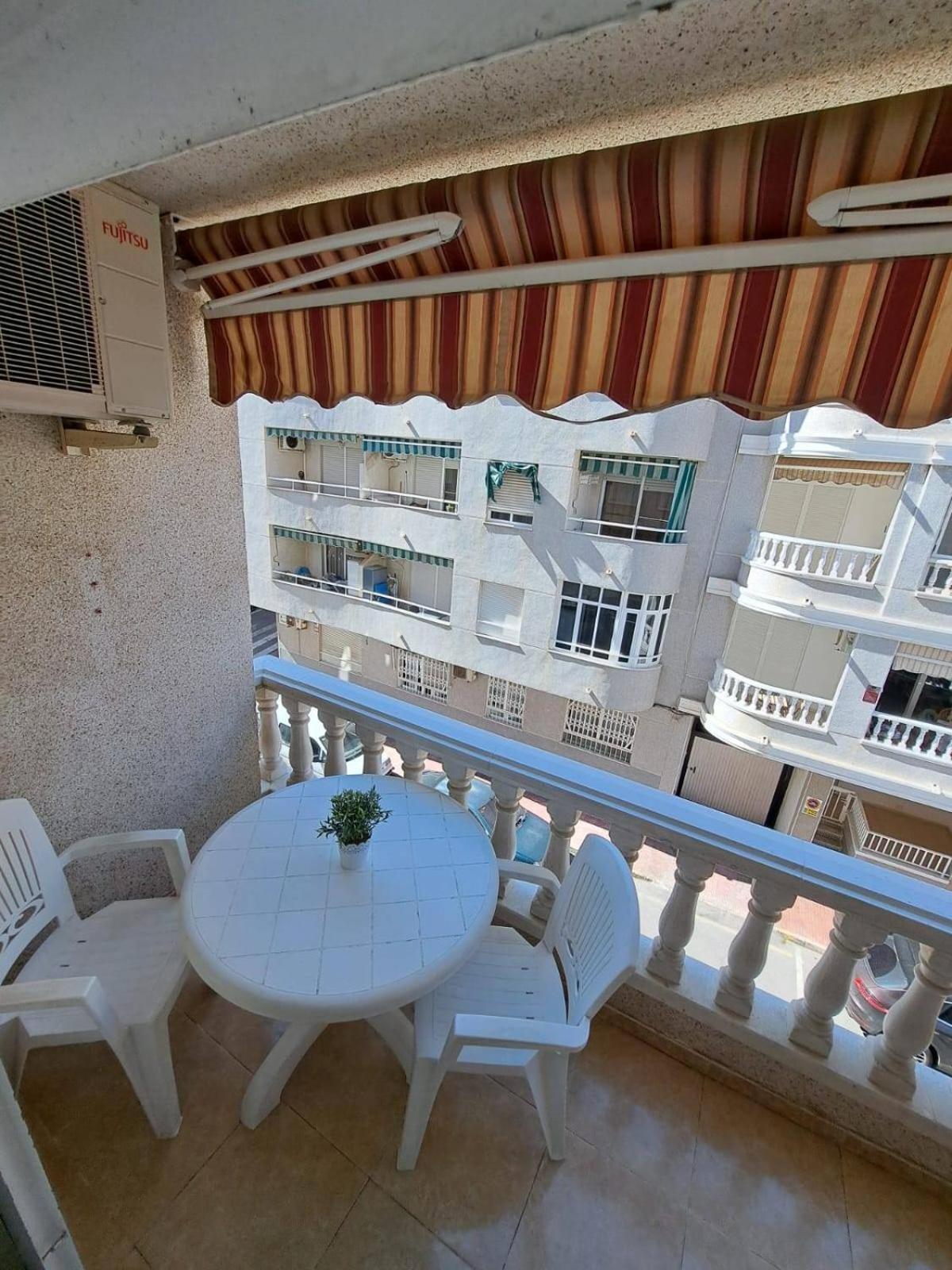 דירות Torrevieja Playa Del Cura מראה חיצוני תמונה